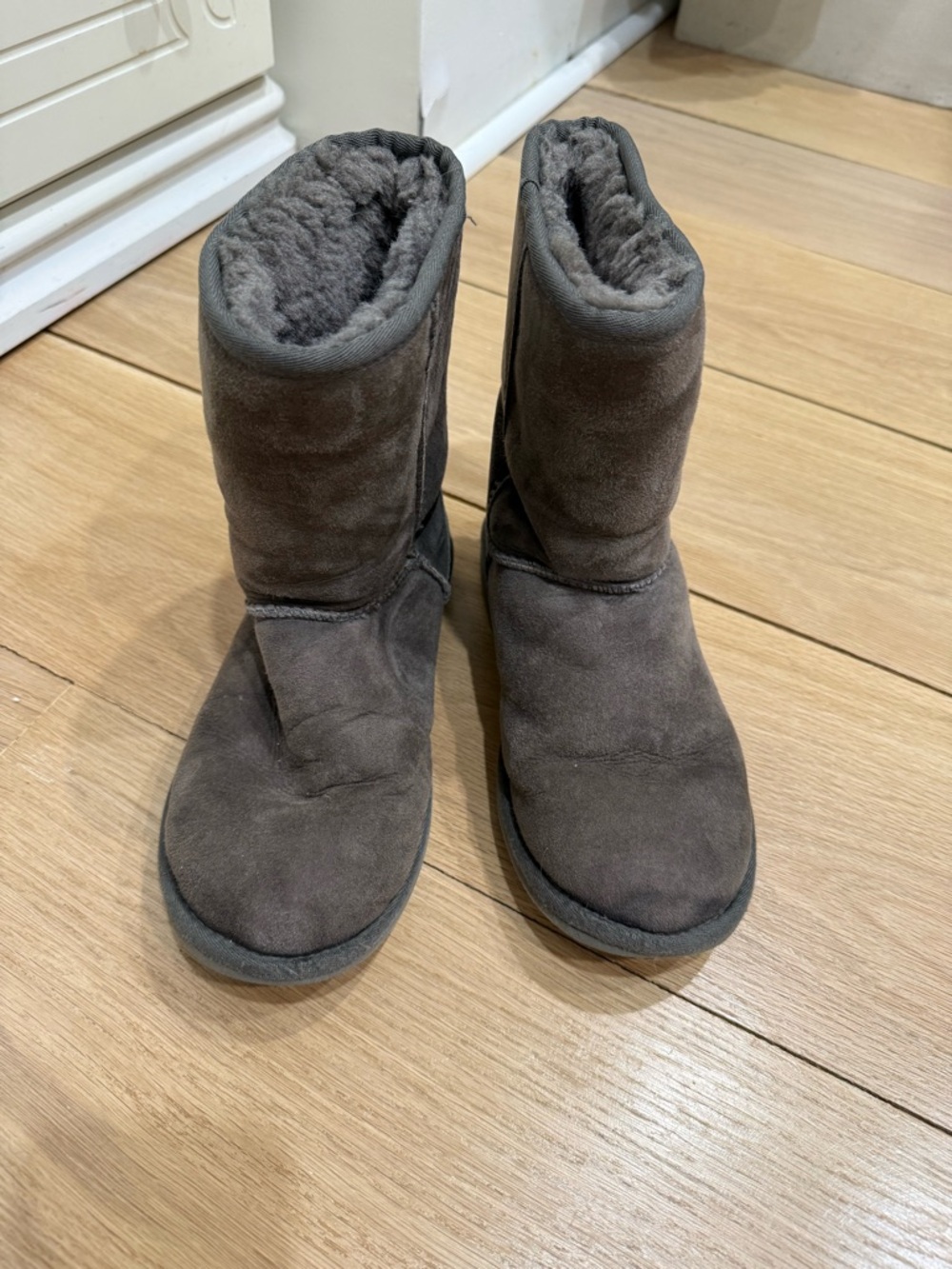 UGG Australia Classic Short Shearling Lined Ankle Boots in Charcoal Gray